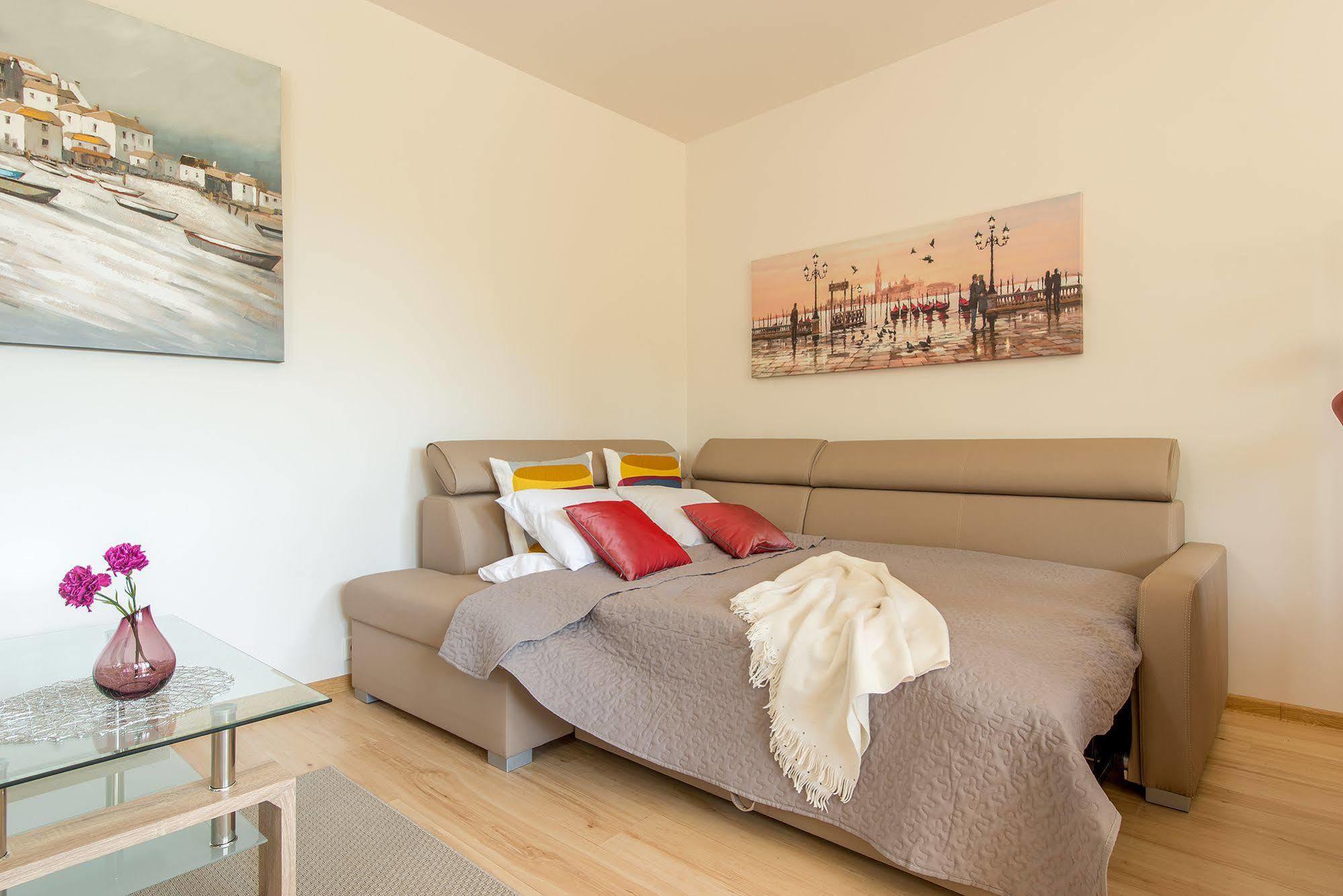 Ursynow P&O Apartments Варшава Екстер'єр фото